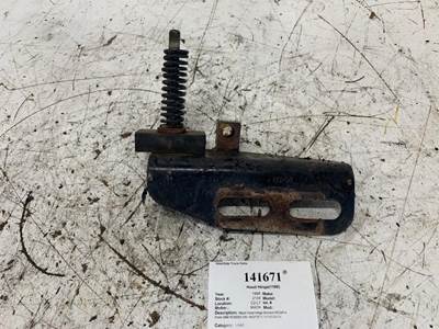 Mack 68QM54 Hood Hinge for a Mack RD688S