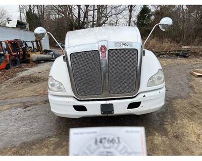 2014 Kenworth T680 Hood, Part # L29-6135-10000