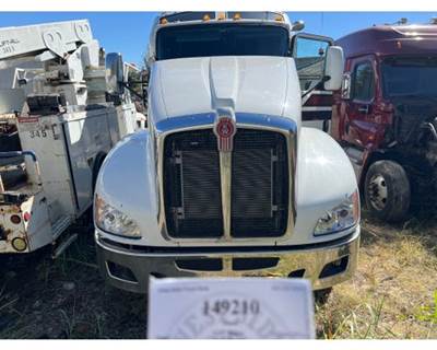 Used 2012 Kenworth T660 OEM Hood