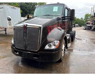 2016 Kenworth T680 Paccar Hood OEM L29-6149-10000