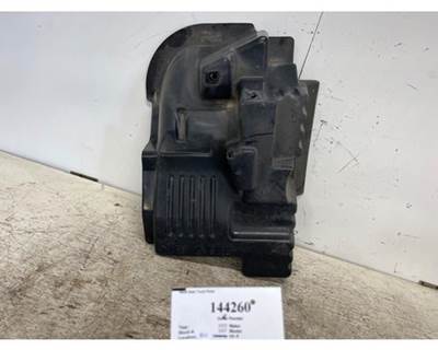 Paccar T680 Right Inner Fender for a Kenworth T680