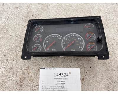 Freightliner A22-73045-001 Instrument Panel Cluster for a Freightliner COLUMBIA