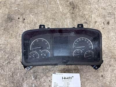 Freightliner A22-74911-600 Instrument Panel Cluster for a Freightliner CASCADIA 126