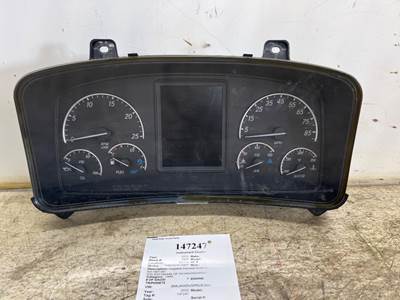 Freightliner A22-74911-601 Instrument Panel Cluster for a Freightliner CASCADIA 126
