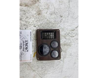 Freightliner Classic XL Instrument Panel Cluster