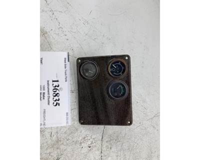 Freightliner FLC Instrument Panel Cluster