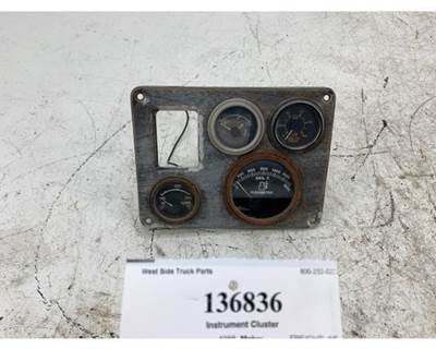 Freightliner FLC Instrument Panel Cluster
