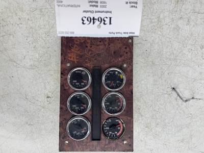 International 3553165C91 Instrument Panel Cluster for a International 4900