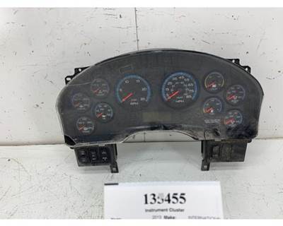 International 3868216C92 Instrument Panel Cluster for a International 8600