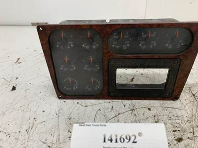 Kenworth T2000 Instrument Panel Cluster