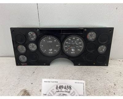 Mack 5MT55M3 Instrument Panel Cluster for a Mack CH613
