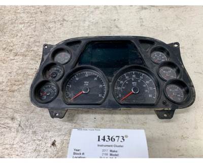 Paccar Instrument Panel Cluster for a Peterbilt 567
