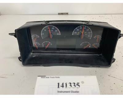 Volvo 21844839-P01 Instrument Panel Cluster for a Volvo VNL