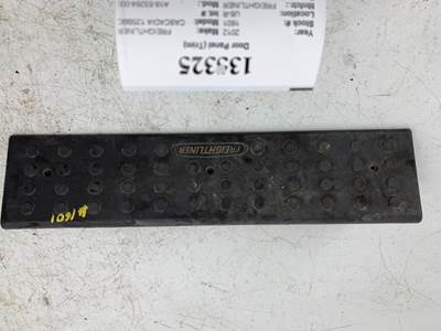 Freightliner A18-53264-000 Interior Door Panel for a Freightliner CASCADIA 125BBC