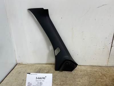 Freightliner A18-68716-005 Left Interior Part for a Freightliner CASCADIA 126