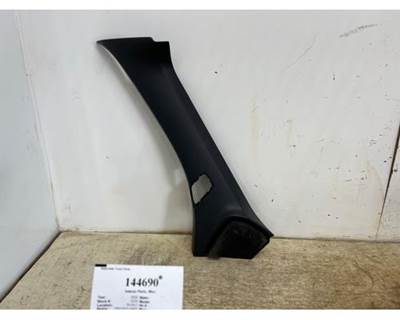 2020 Freightliner Cascadia 126 Left Upper A Pillar Cover, Part # A18-68716-005