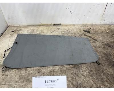 Used 2014 Kenworth T680 Upper Sleeper Window Curtain, Left, Part # U73-1039-1H661