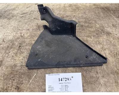 Mack 12QR4145AM2 Right Interior Trim Panel for a Mack CXU613