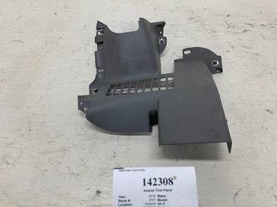 Paccar S60-6197-720 Left Interior Trim Panel for a Peterbilt 579