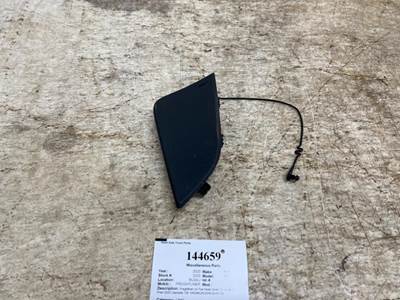 Freightliner 21-29246-10 Left for a Freightliner CASCADIA 126