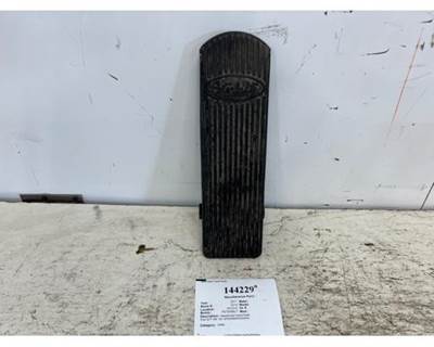 Used 2017 Peterbilt 389 Foot Control Fuel Pedal