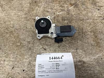 Freightliner A18-74763-000 Left Power Window Motor for a Freightliner CASCADIA 126
