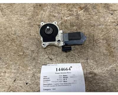 Freightliner A18-74763-000 Left Power Window Motor for a Freightliner CASCADIA 126