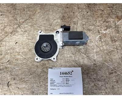 Freightliner A18-74763-001 Right Power Window Motor for a Freightliner CASCADIA 126