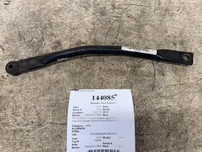 Freightliner A05-31390-000 Radiator Core Support for a Freightliner CASCADIA 126