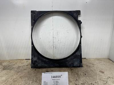 Mack Pinnacle CXU612 Radiator Shroud for a Mack CXU612