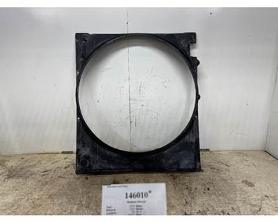 Mack Pinnacle CXU612 Radiator Shroud for a Mack CXU612