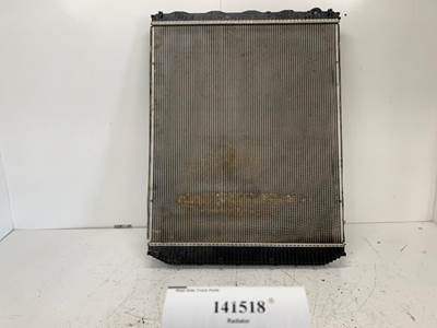 Volvo 2203003 Radiator for a Volvo VNL