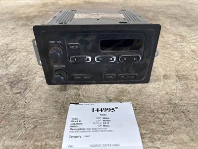 GMC 15131157 Radio for a GMC C5C042