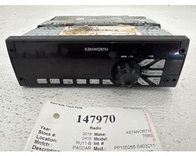 Paccar PP105266-5403211 Radio for a Kenworth T680