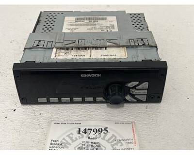 Paccar PP105266-5403211 Radio for a Kenworth T680