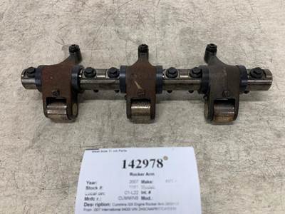 Cummins 3680167 Rocker Arm for a International 9400I
