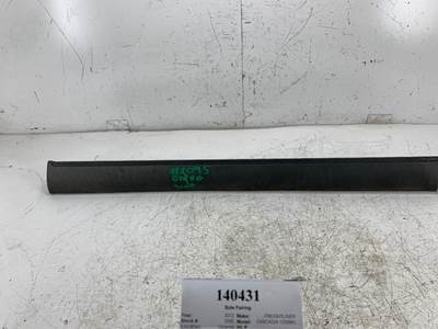 Freightliner 22-61140-004 Left Fairing for a Freightliner CASCADIA 125BBC