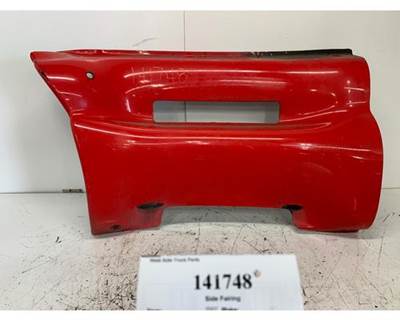 Kenworth A33-1009 Left Fairing for a Kenworth T2000