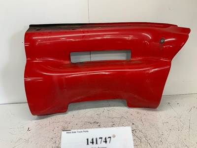 Kenworth A33-1009R Right Fairing for a Kenworth T2000