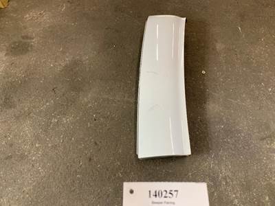 Paccar R33-1234R Right Sleeper Fairing for a Kenworth T700