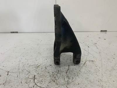 Freightliner 16-14031-000 Spring Hanger for a Freightliner CASCADIA