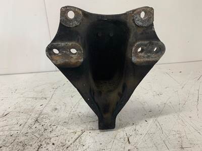 Freightliner 16-14031-000 Spring Hanger for a Freightliner COLUMBIA 120