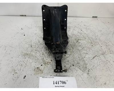 Kenworth A85-1200-1 Spring Hanger for a Kenworth T2000