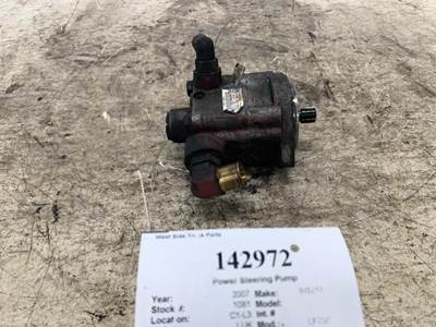 LUK LF73C-2107262 Steering Pump for a International 9400I