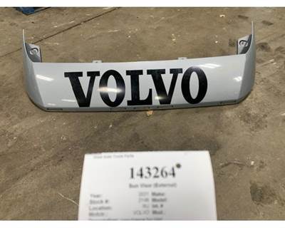 Volvo VNL760 Sun Visor for a Volvo VNL