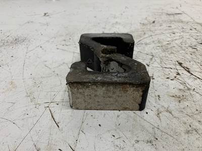 Freightliner 16-15105-045 Suspension Parts for a Freightliner CASCADIA