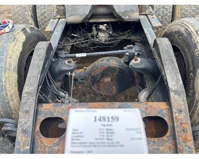Spicer D20-045B Tag / Pusher Axle for a Kenworth T680