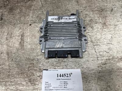 Freightliner 06-86669-000 Transmission Control Module (TCM) for a Freightliner CASCADIA 126