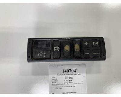 Used Mack M Drive Transmission Electric Shift Pad Selector, Part # 21733038 for Mack CHU613