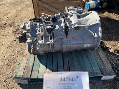 Detroit DT12-OB Transmission for a Freightliner CASCADIA 126